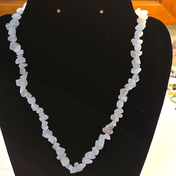 rose quartz chip crystals. 17 to 19 inches A013 - Picture 1 of 4